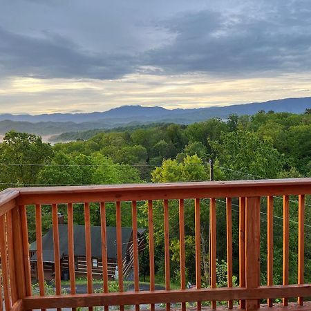 A Walk In The Clouds By Eden Crest Villa Sevierville Buitenkant foto