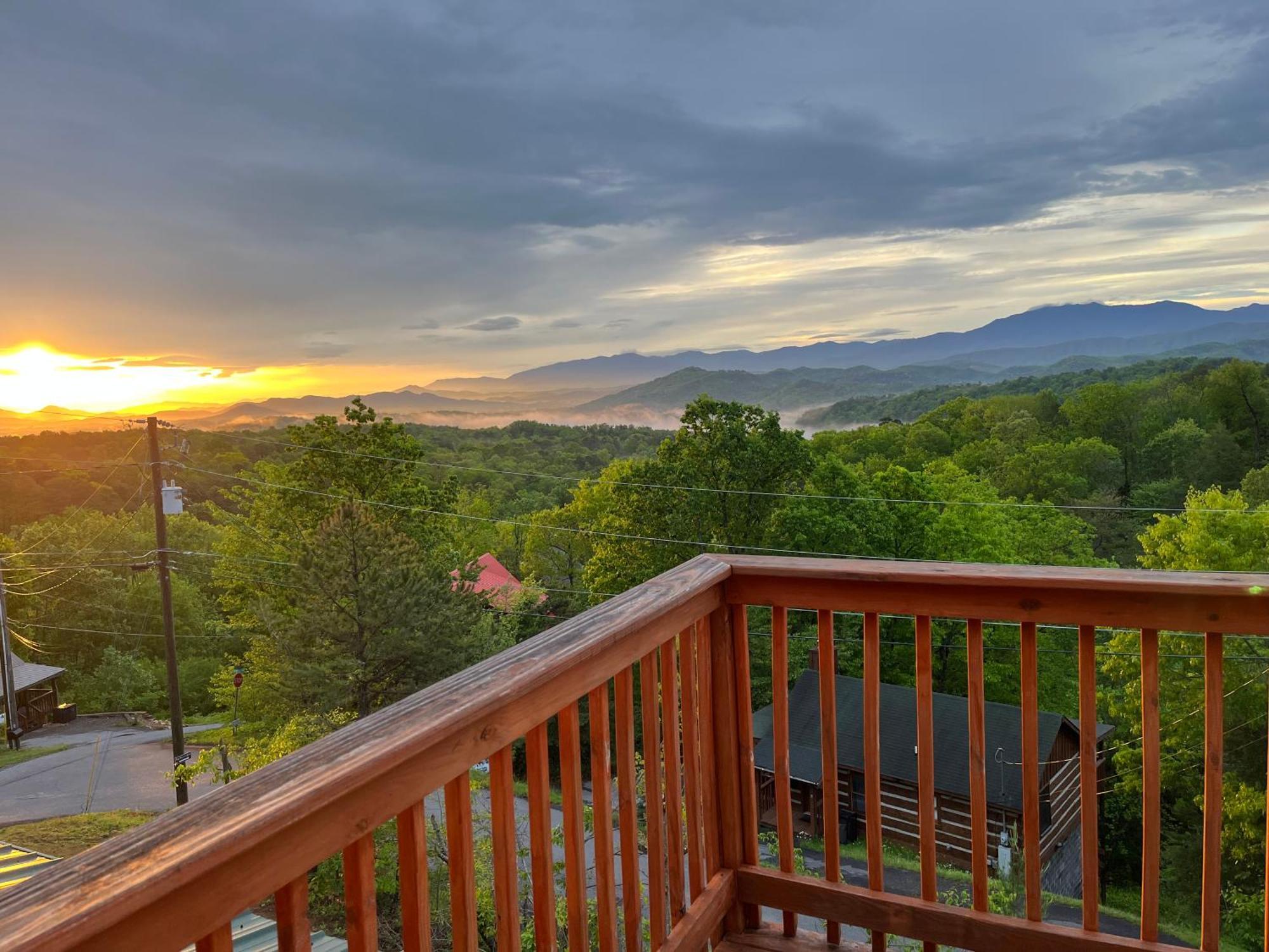 A Walk In The Clouds By Eden Crest Villa Sevierville Buitenkant foto